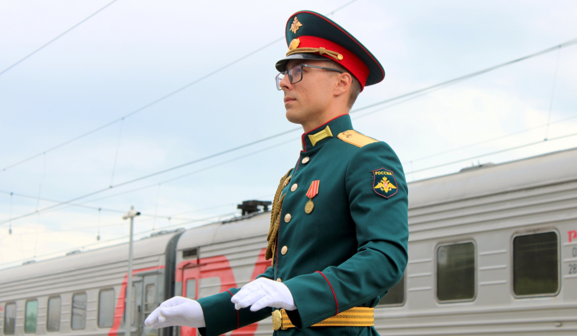 На срочную службу - в Московский округ. Эшелон 4 июля 2025