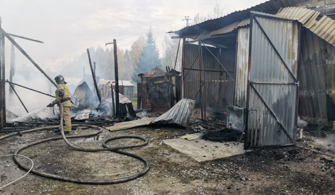 Большая беда у семьи Буньковых из Незевая — сгорели дом и все имущество