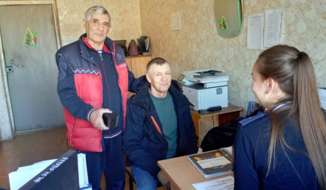 Общественный совет в отделе МВД "Артемовский" проверил ПДН и службу участковых