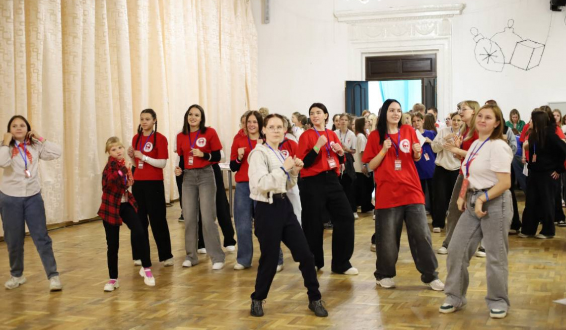 Когда «Первые» вместе — рождается будущее! Фестиваль, школа, проекты, конференция, награждения — все вместила встреча активистов Движения Первых