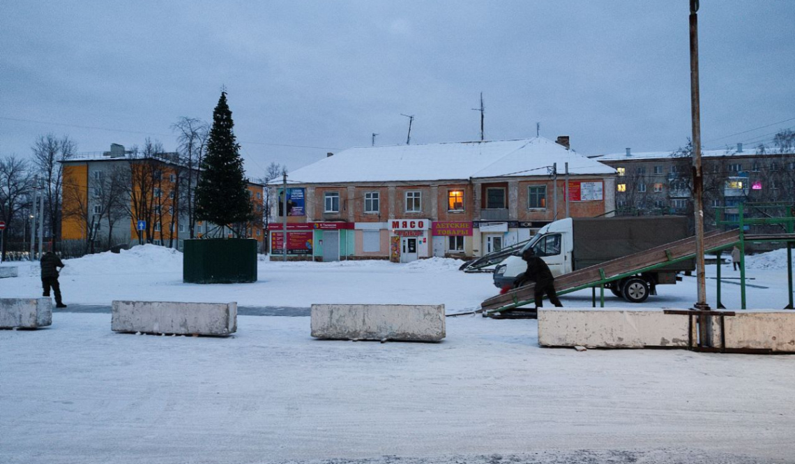 Снежный городок в Буланаше будет без снега, Деда Мороза и Снегурочки