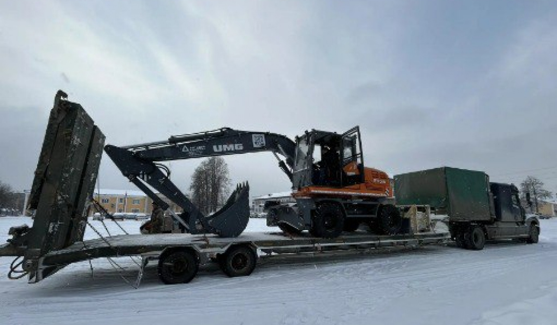 Долгожданный эксаватор теперь есть в