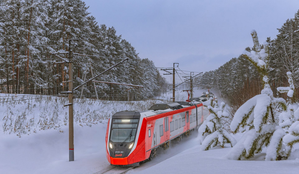 Новогоднее путешествие! Куда артемовцы могут съездить на электропоездах в каникулы