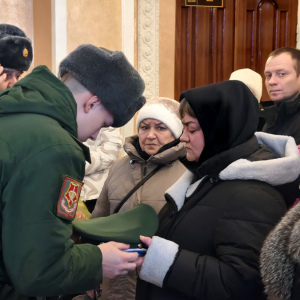 «Хотел быть примером для сыновей». В Артемовском простились с воином Старковым