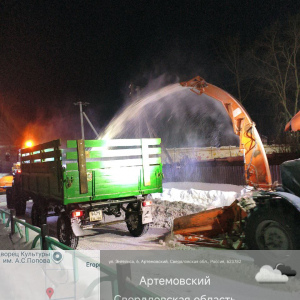 «Соседи удивляются нашим чистым дорогам». Предприниматель Игорь Попов — о вызовах зимы и о людях, которые с ними справляются