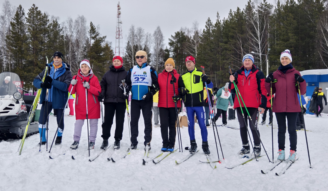 Настроение было — огонь! На «Лыжне России» собрались друзья по сообществу почитателей ЗОЖ