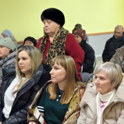 Газ, дороги, транспорт, медицина. Когда в селах Артемовского района рождений будет больше, чем смертей