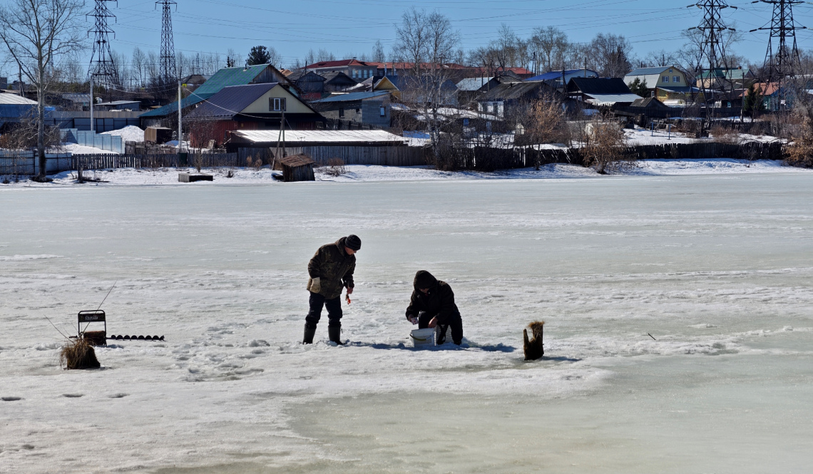 «Рыбаки сидят до последнего!» Рейды у водоемов проводят сотрудники МЧС, полиции и ГО и ЧС