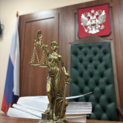 Бесправник решил покататься по городу. Итог: сожительница осталась без автомобиля