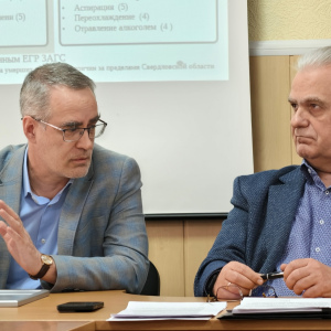 Инсульты, инфаркты и смертность от алкоголизма. О здоровье Артемовского района рассказали руководители АЦРБ