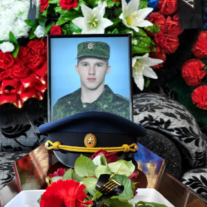 Опять весна на белом свете. Для воина Ивана Гладких она стала прощальной