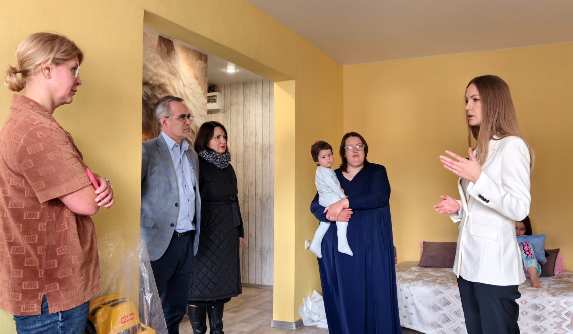 Как для матери-одиночки из Артемовского исполнилась мечта о собственном уютном гнездышке