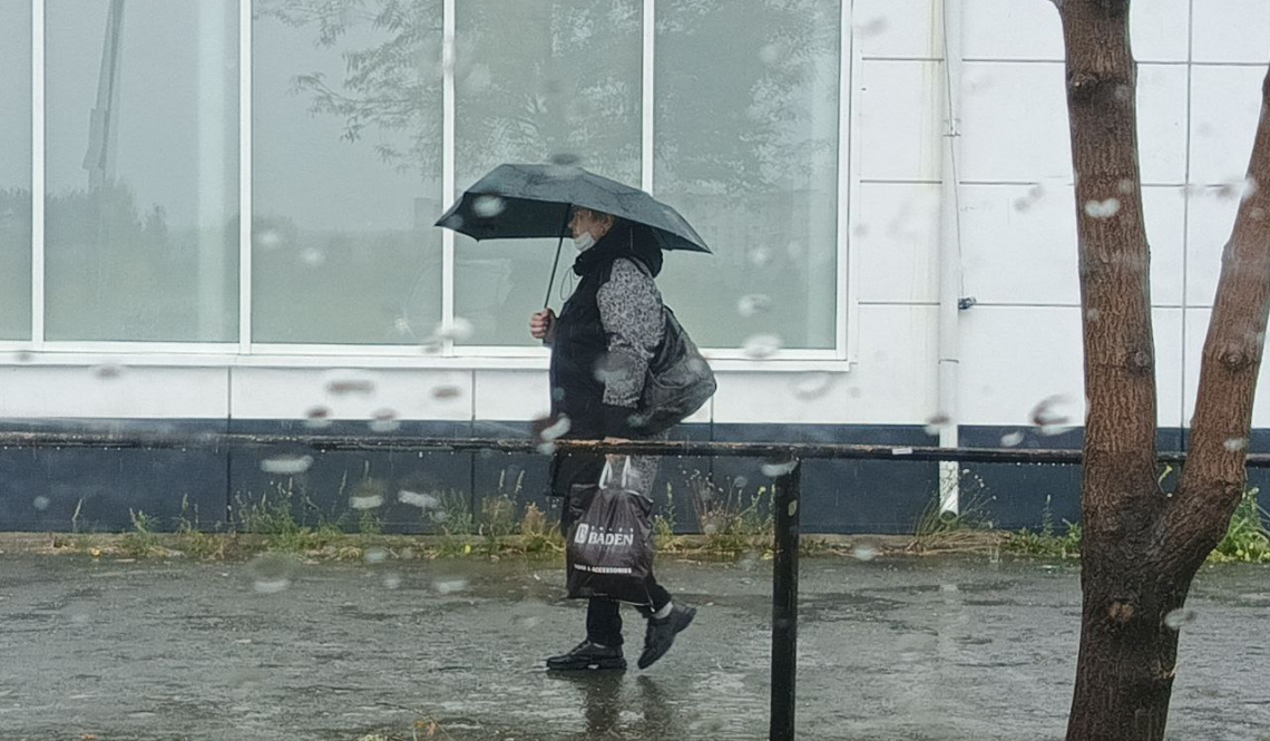 К выходным в Свердловской области похолодает. Даже снег обещают