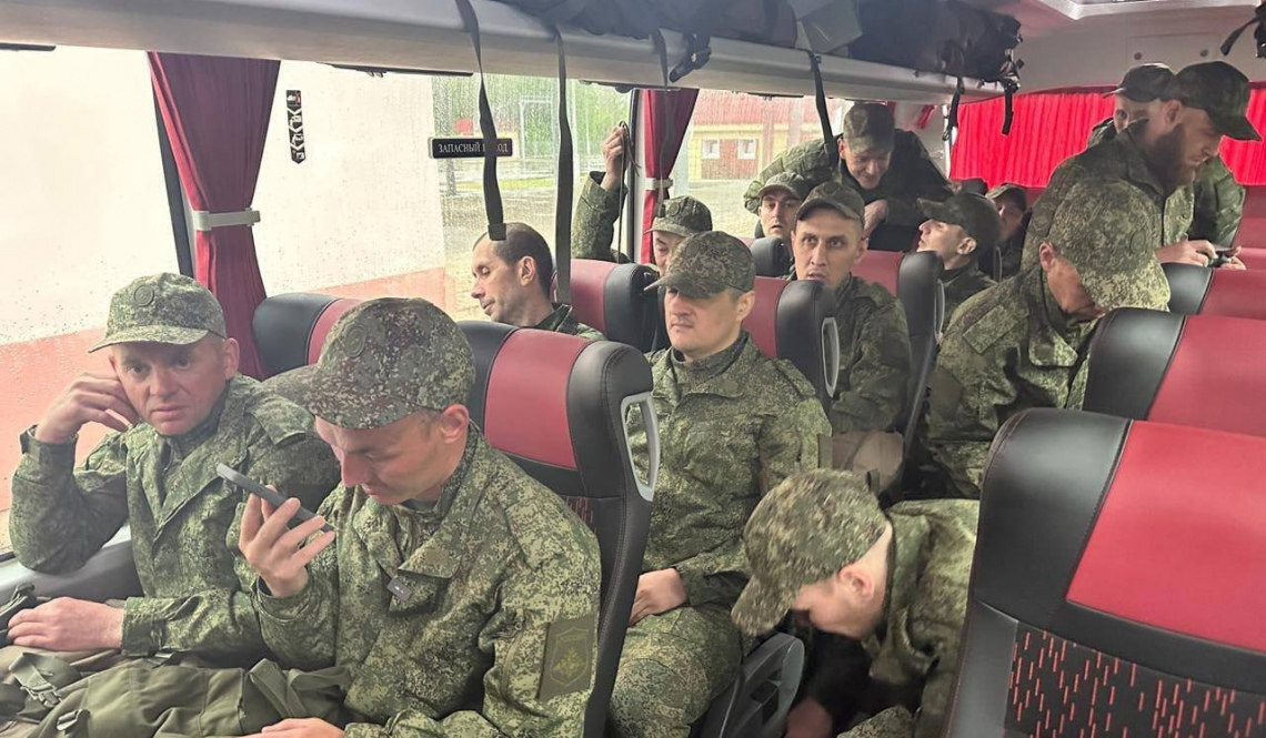 Трое свердловчан вернулись из украинского плена