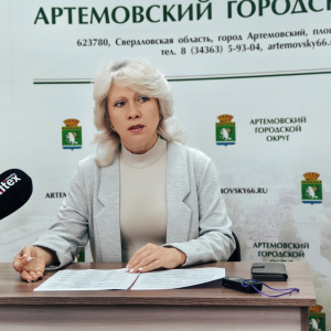 Цирк, хороводы, ярмарка мастеров и концерт звездного квартета «Урал». Артемовский округ готовится отметить День России!