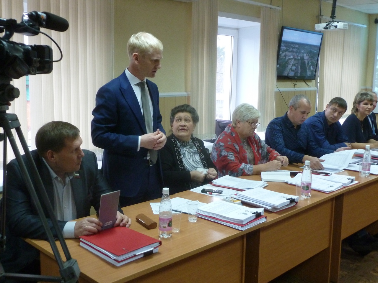 Артемовском городском округе. Артемовская городская Дума. Василий Ергашев. Депутаты Артемовского. Депутат Думы малых Артемовский.