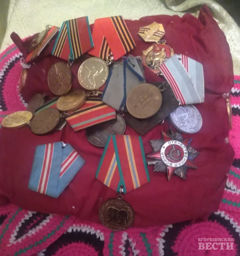 Награды Евгении Максимовны и ее супруга, участника войны Тимофея Михайловича Дубивки. Фото: Георгий Новиков,