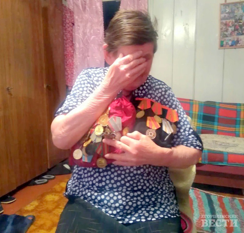 Тяжело рассказывать о войне без слез... Фото: Георгий Новиков,