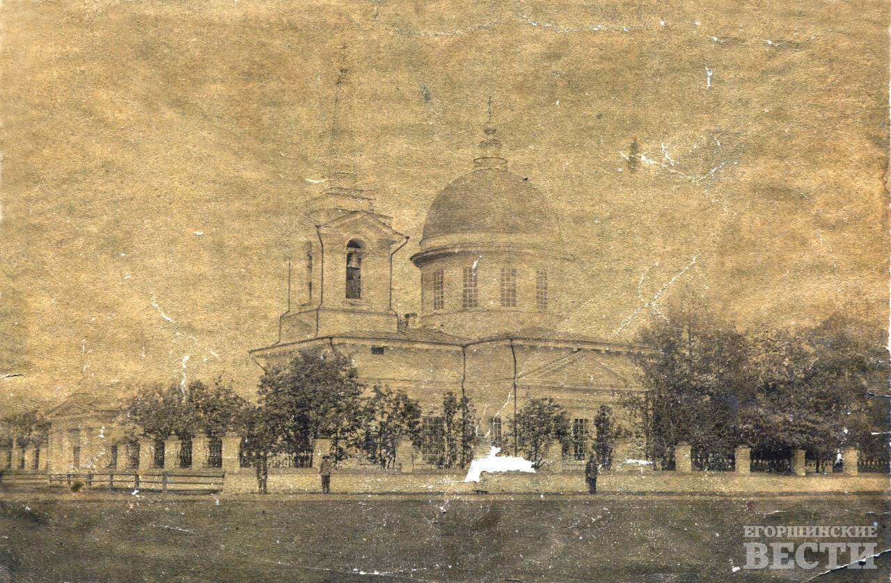 Храм в 1833 году.