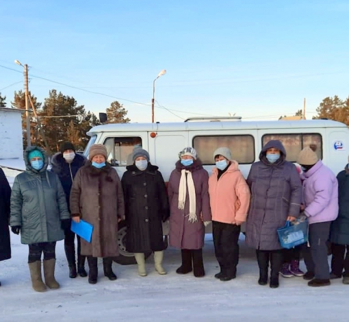 Приезда передвижного ФАПа в Липино в день приезда ждали больше десятка пациентов. 