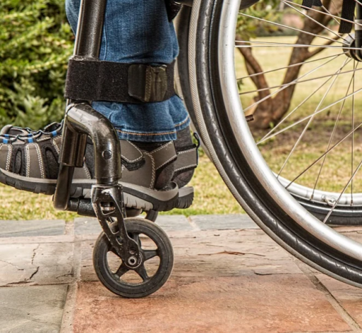 Государство ищет пути решения проблем, которые возникают при обеспечении инвалидов средствами реабилитации