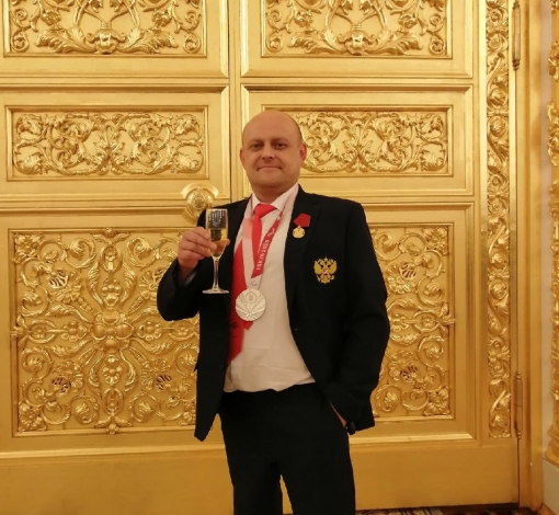 Александр в Кремле получил высокую награду.