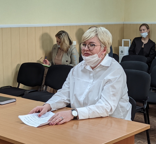 Ирина Юсупова, начальник отдела кадров АЦРБ, обратилась к администрации за содействием.