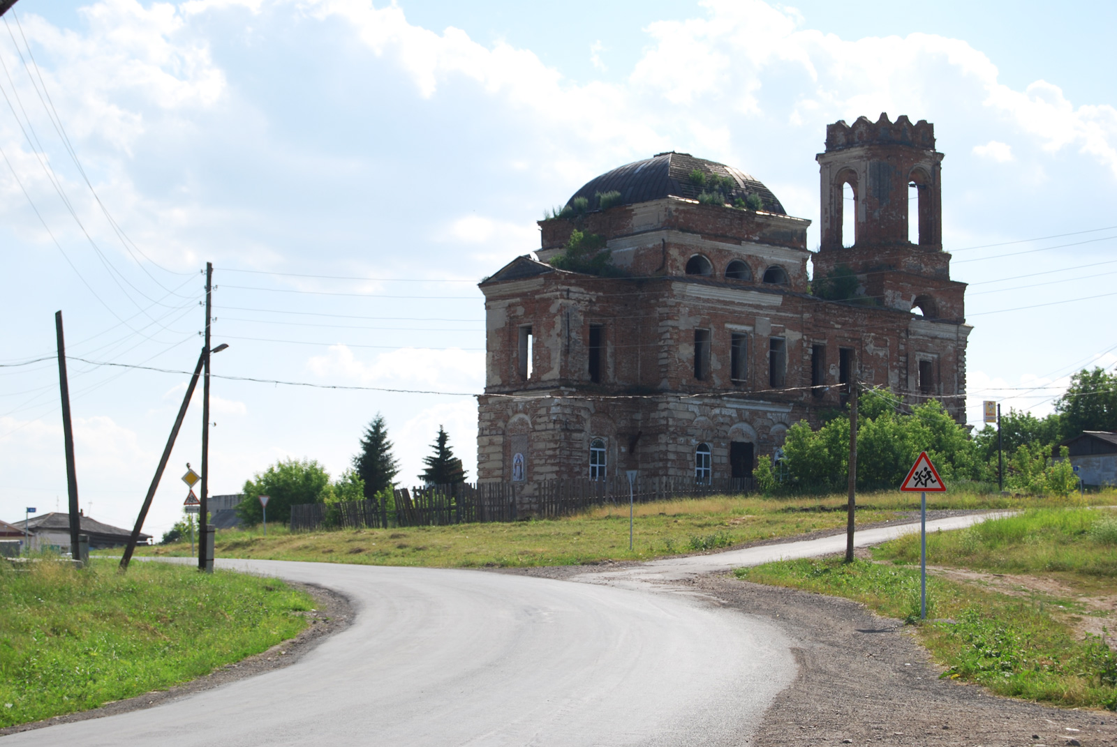 Село покровское артемовский район карта