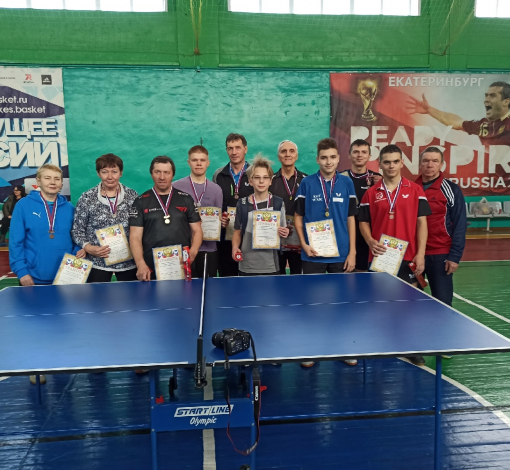 Чемпионы и призеры турнира по настольному теннису, памяти Рожиных