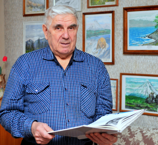 Борис Григорьевич советует не лениться, изучать с детьми искусство и заниматься спортом.