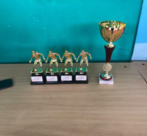 Такие трофеи увезли футболисты с 25-го турнира памяти Сергея Трифонова.