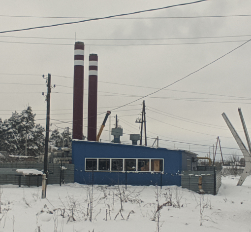Жители района Кирова не понимают почему для них так выросла цена за Гигакалорию если протяженность тепловых сетей у них небольшая и район отапливает газовая котельная.  