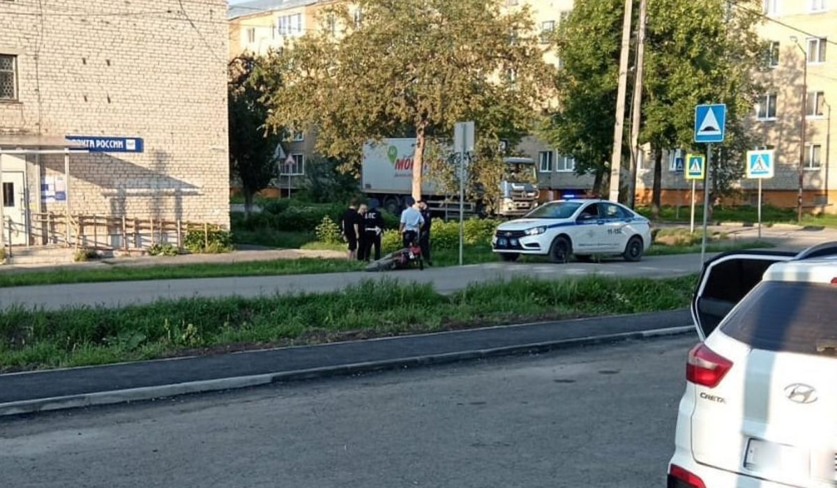 Мотоцикл в канаву, сам в кусты. На Буланаше мотоциклист скрылся, бросив железного коня