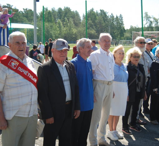 Почетный гражданин АГО Борис Подшивалов инициировал награждение спортсменов-ветеранов: “А то о стариках и их заслугах совсем забыли!”