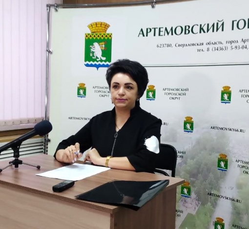 Представитель “Центра субсидий” Юлия Максимова напомнила условия предоставления субсидий и компенсаций и как получить госуслугу.