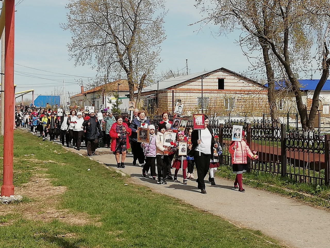 День Победы в артемовских поселках и селах отмечали со слезами на глазах