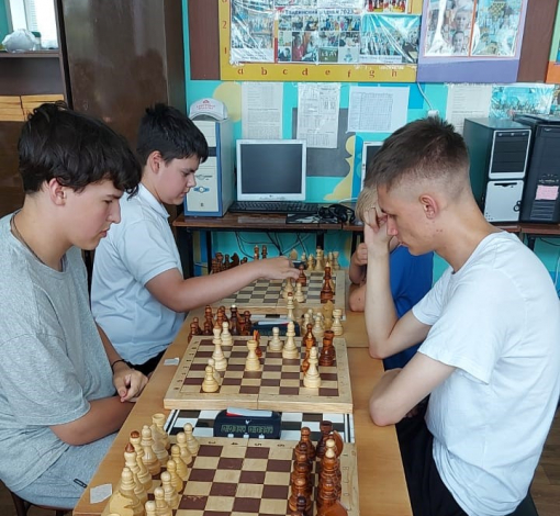 В Международный день шахмат артемовцы побеждали в Ирбите