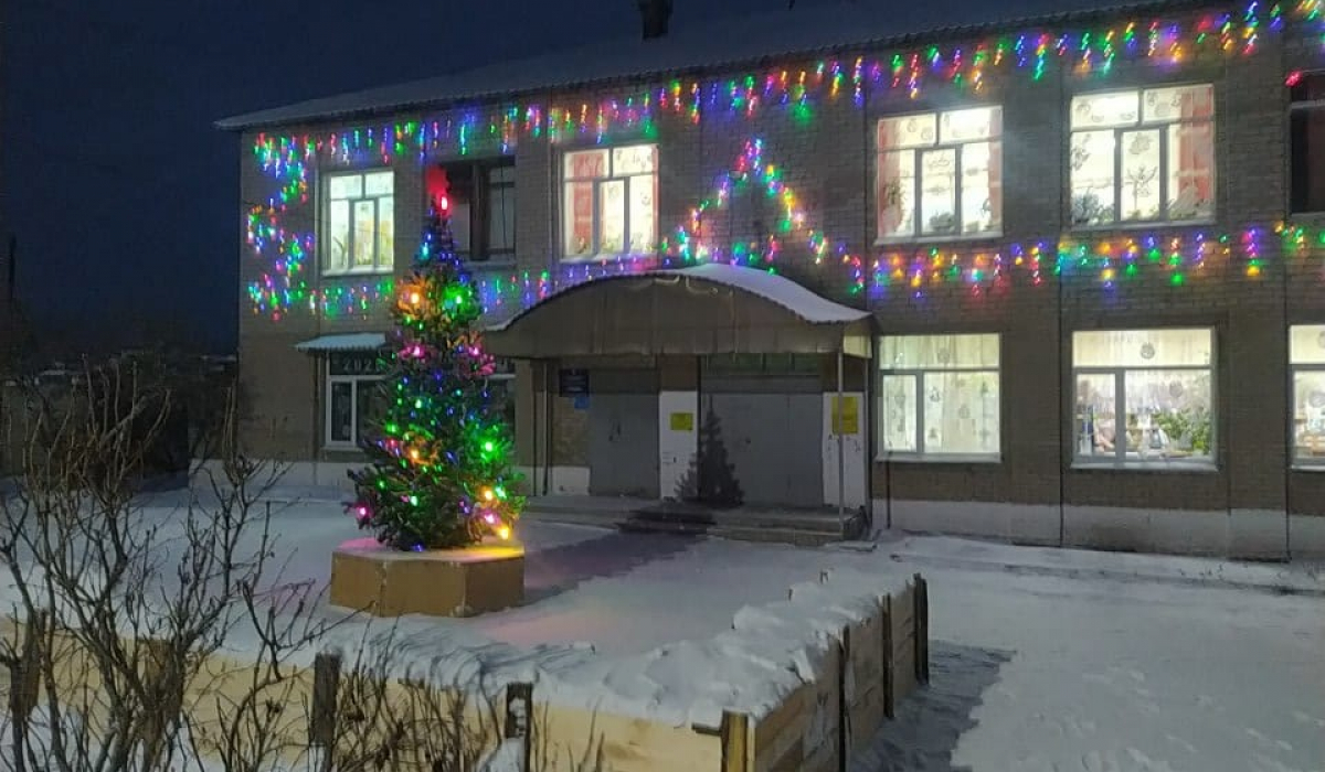 Клуб снесли, свалку вывезли, уличное освещение делают. В селе Большое Трифоново подвели итоги года