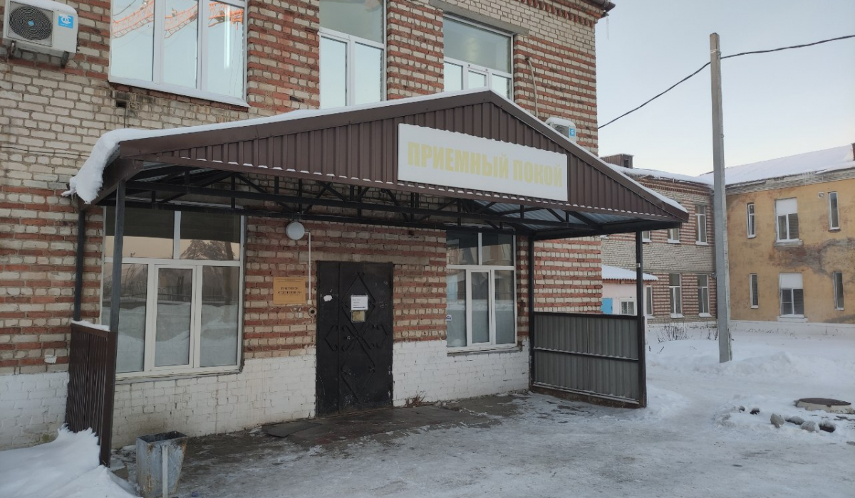 “Врача нет, езжайте в Реж”. Артемовца с травмой глаза в приемном отделении АЦРБ отправили в соседний город