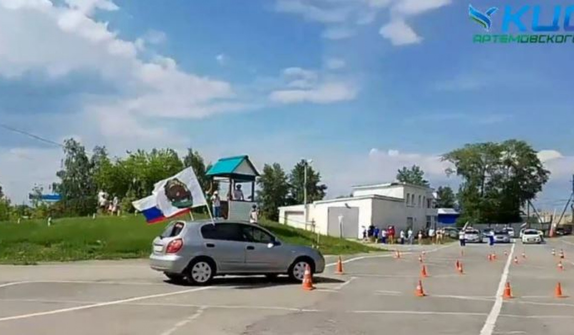 “АртДрайв” приглашает активных. Полюбившийся ветеранам-автомобилистам конкурс пройдет в Артемовском третий раз