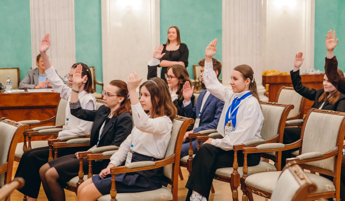 Артемовцы, есть шанс! В Свердловской области вновь выбирают «умниц и умников»