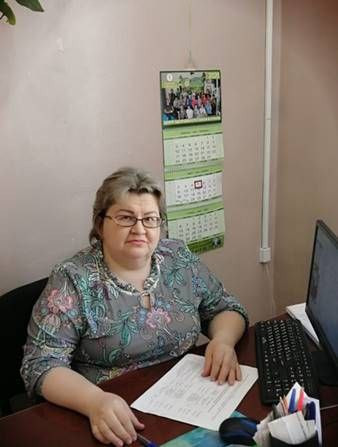 Надежда Владимировна Зырянова, методист Центральной городской библиотеки.